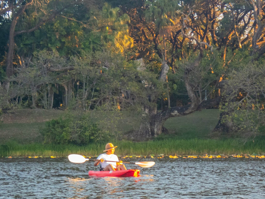 townsville hike and explore ross river paddle